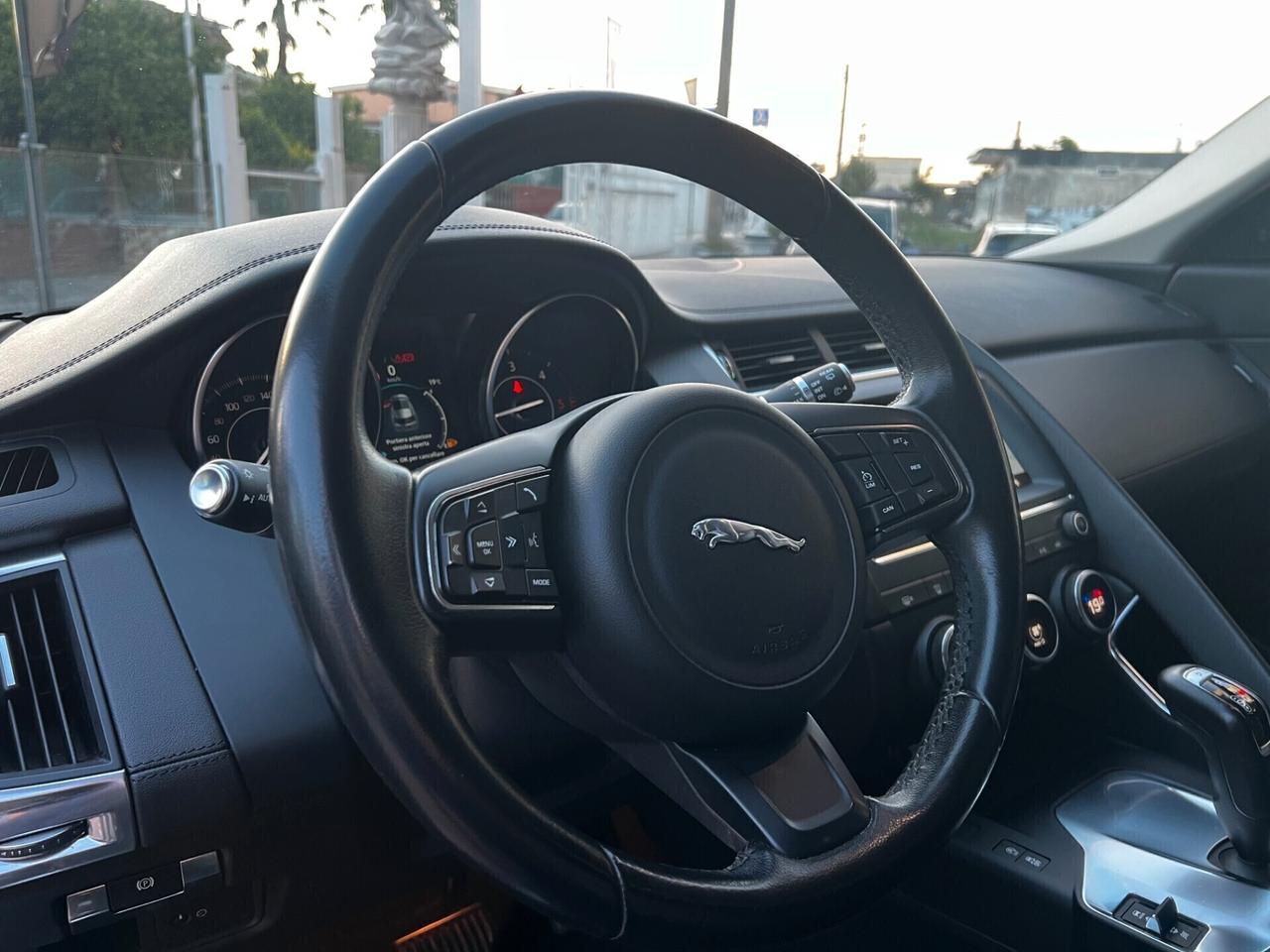 Jaguar E-Pace 2.0D 150 CV -2018- AUTO-