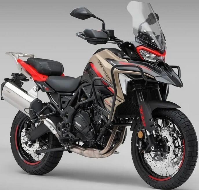 Benelli TRK 702 X