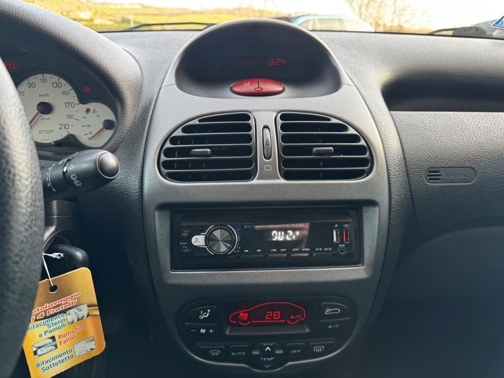 Peugeot 206 1.4 HDi 5p. Sweet Years