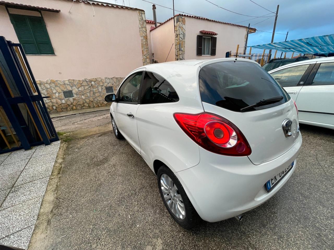 Ford Ka Ka+ 1.2 8V 69CV Titanium Business