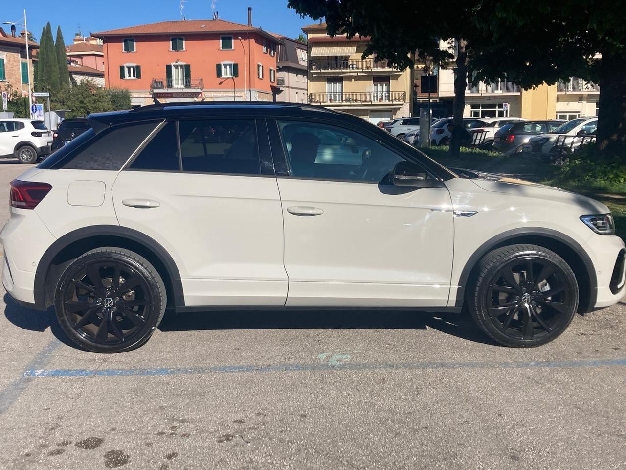 Volkswagen T-Roc 1.5 TSI R Line #10580