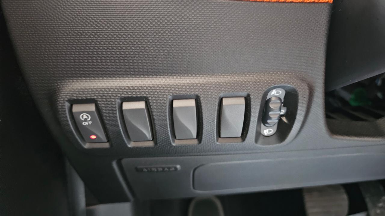 Smart ForFour 90 0.9 Turbo twinamic Passion NAV ANDROID JBL TAGL UFF LED RETROCAM