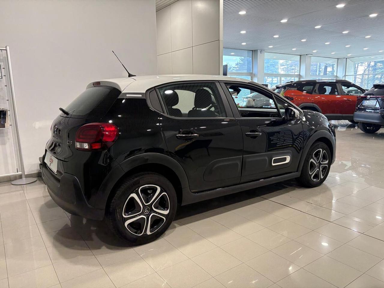 Citroen C3 1.2 puretech Shine Pack s&s 83cv