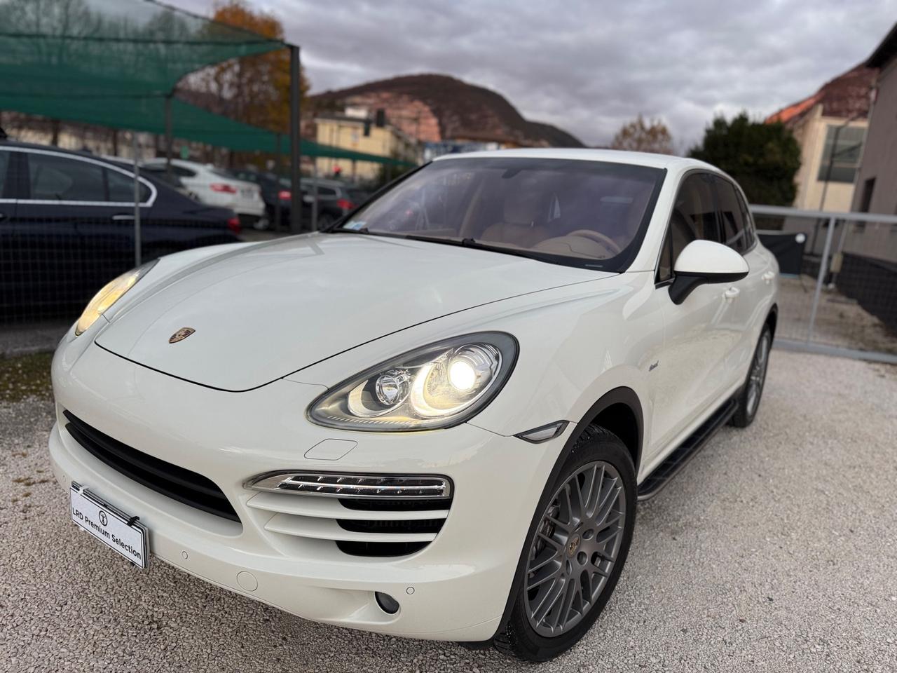Porsche Cayenne 3.0 Diesel 245cv navi*led+pelle Euro5