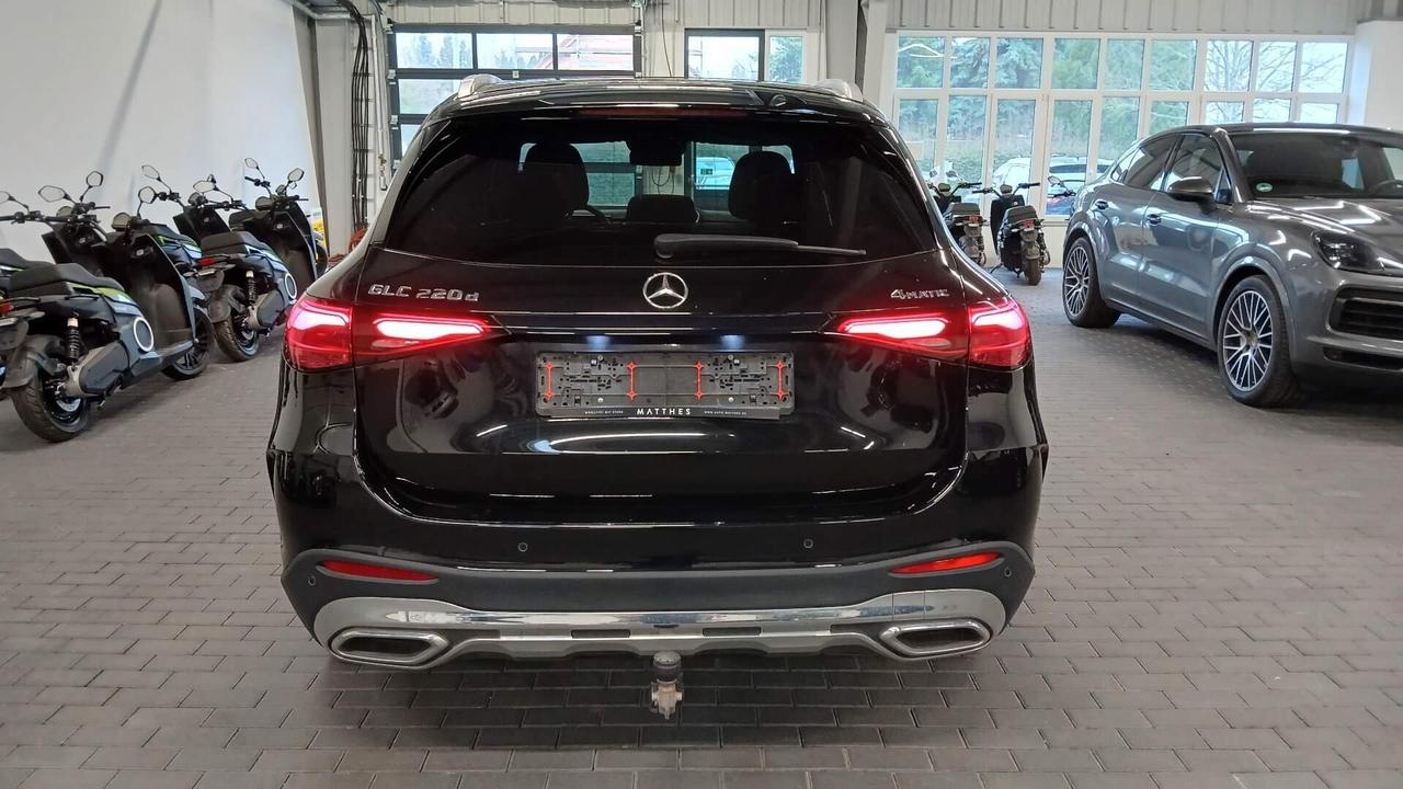 Mercedes-benz GLC 220 d 4Matic AMG Line Premium Plus TETTO / R20 / LED DIGITAL