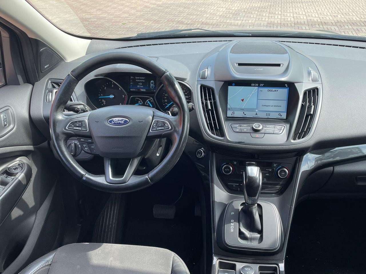 Ford Kuga 1.5 TDCI 120 CV S&S 2WD Powershift ST-Line