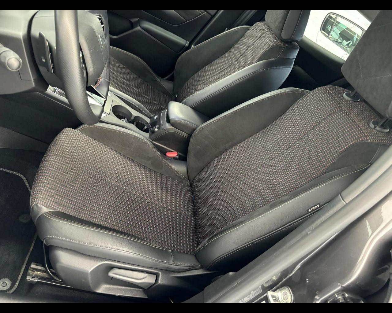 DS DS3 2023 - DS3 1.2 puretech Opera 130cv auto