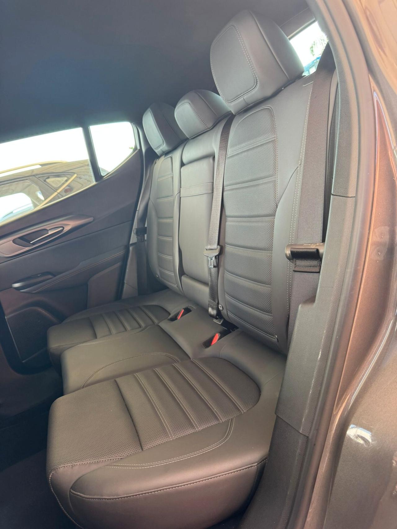 Alfa Romeo Tonale 1.6 diesel 130 CV TCT6 Veloce