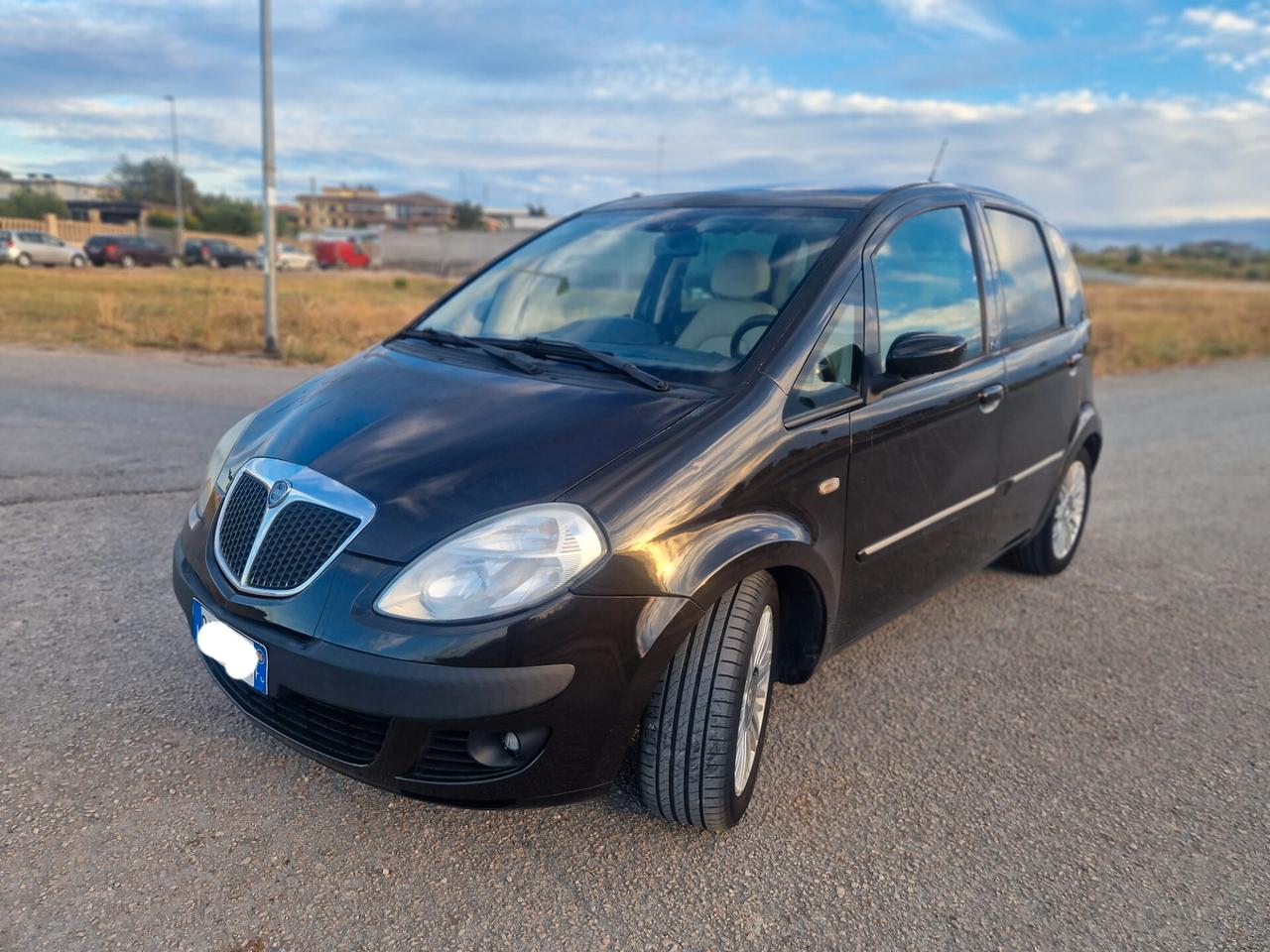 Lancia MUSA 1.3 Multijet 16V Platino