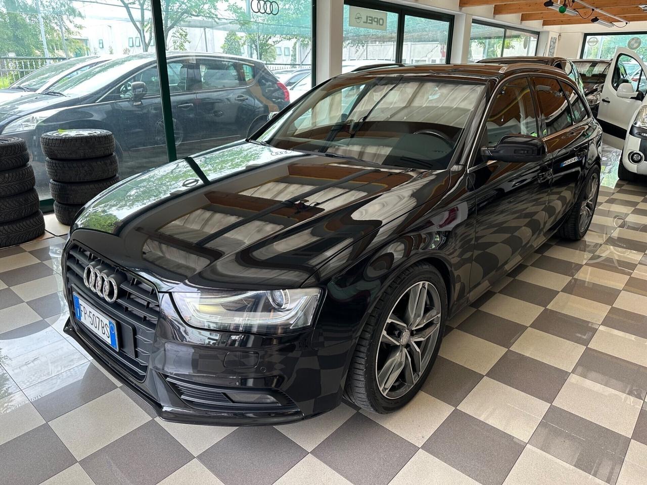 Audi A4 Avant 2.0 TDI 143CV Impeccabile