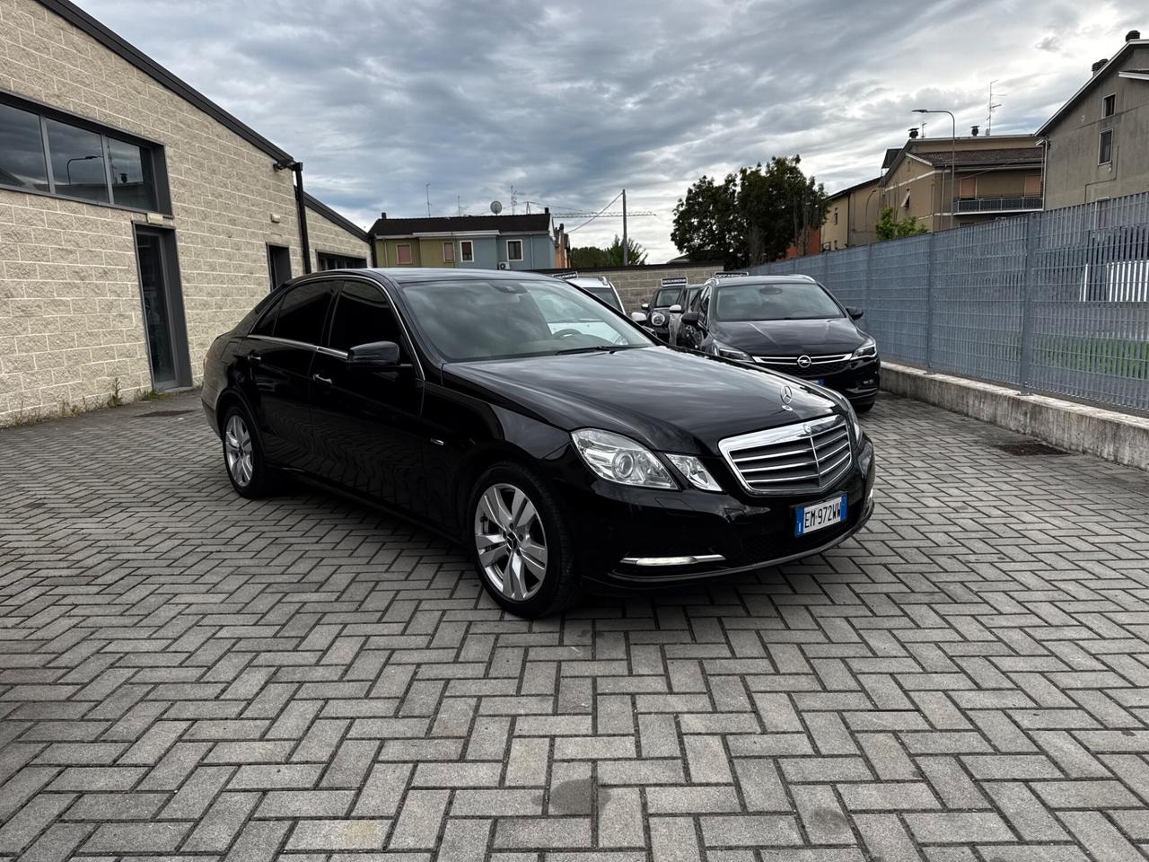 Mercedes-benz E 220 E 220 CDI BlueEFFICIENCY Executive