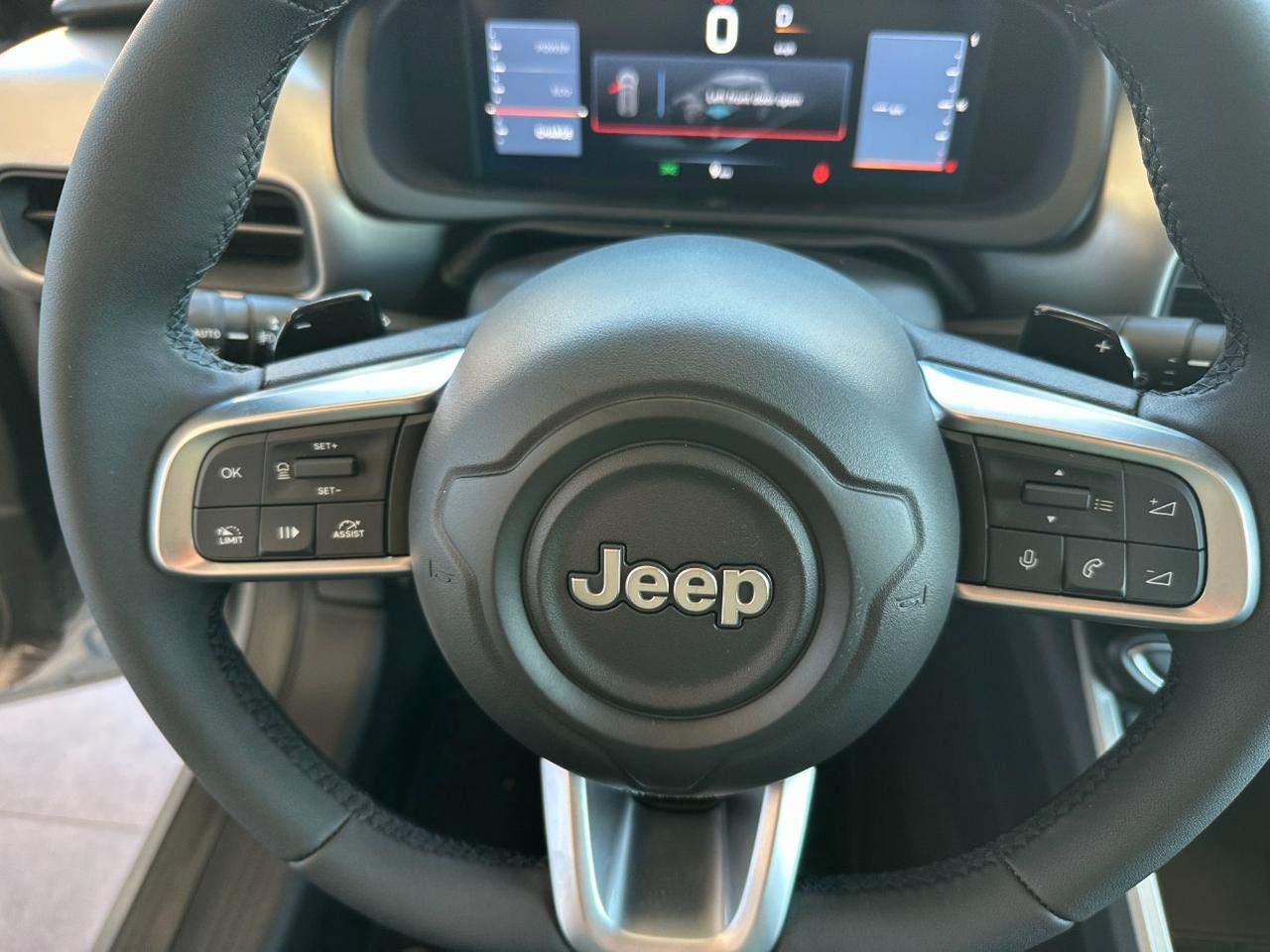 Jeep Avenger 1.2 turbo e-hybrid mhev Summit fwd 110cv edct6
