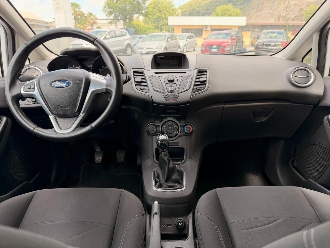 Ford Fiesta 1.0 80CV 5 porte Titanium