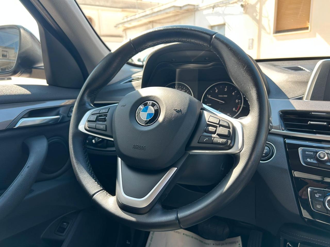 Bmw X1 18d XDRIVE XLINE AUTOM. LED/PELLE-2017