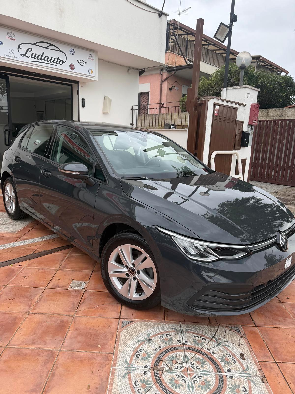 Volkswagen Golf 1.5 E- TSI EVO ACT Life DSG