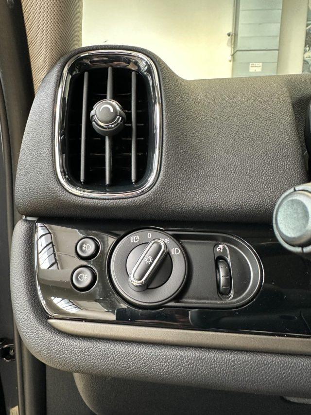 MINI Countryman 1.5 Cooper SE Hype ALL4 Auto-18"-LED-Carplay-IVA