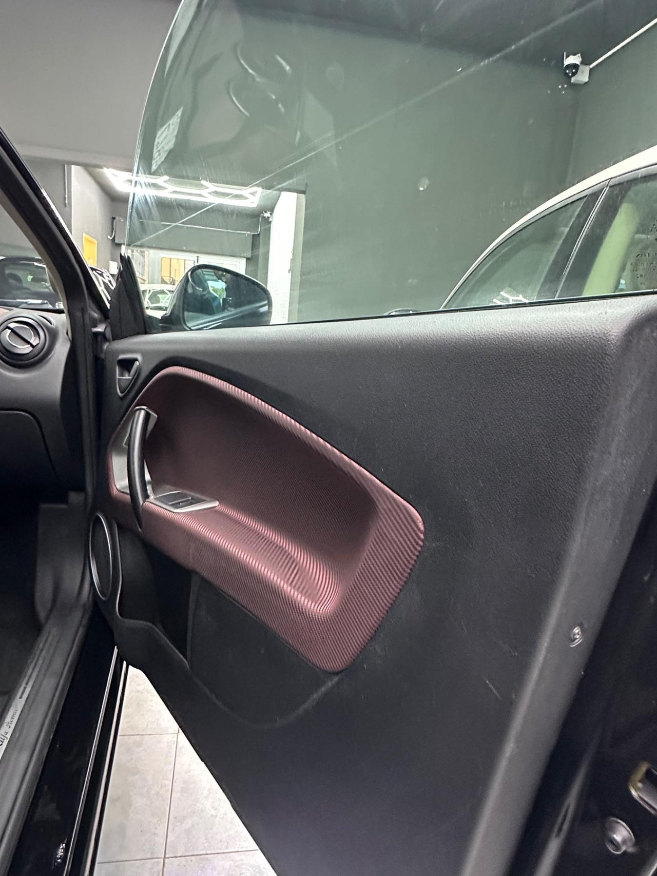 Alfa Romeo MiTo 1.6 JTDm 16V Distinctive Premium Pack