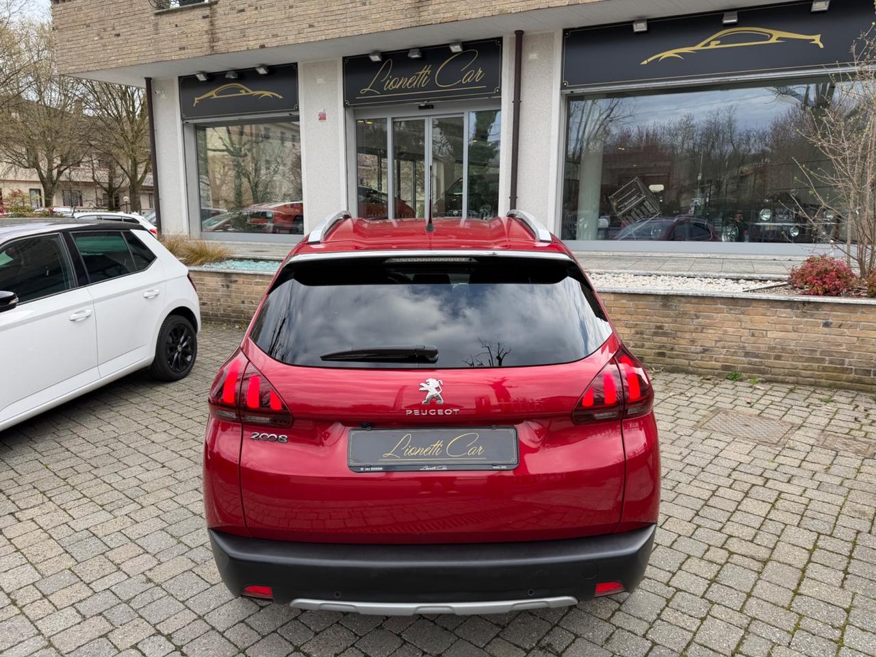 Peugeot 2008 PureTech Turbo 110 EAT6 S&S Allure