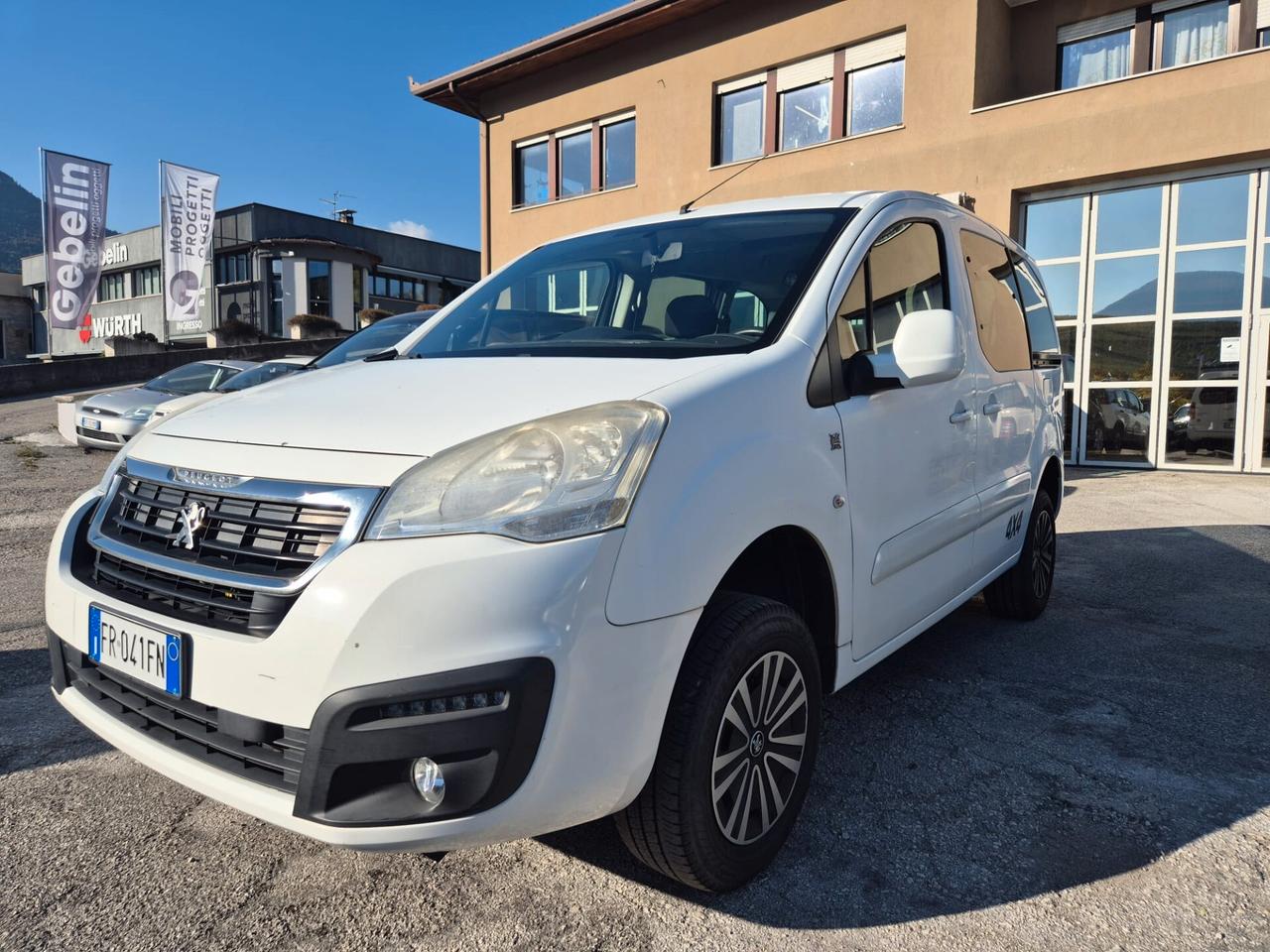 PEUGEOT PARTNER 4X4 5 POSTI