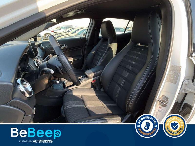 Mercedes-Benz GLA 200 SPORT AUTO