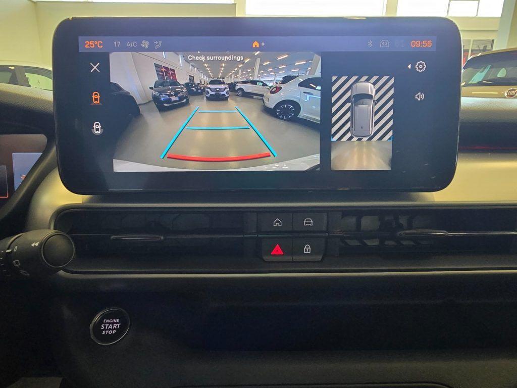 Jeep Avenger 1.2 Turbo 100 CV e-Hybrid Summit