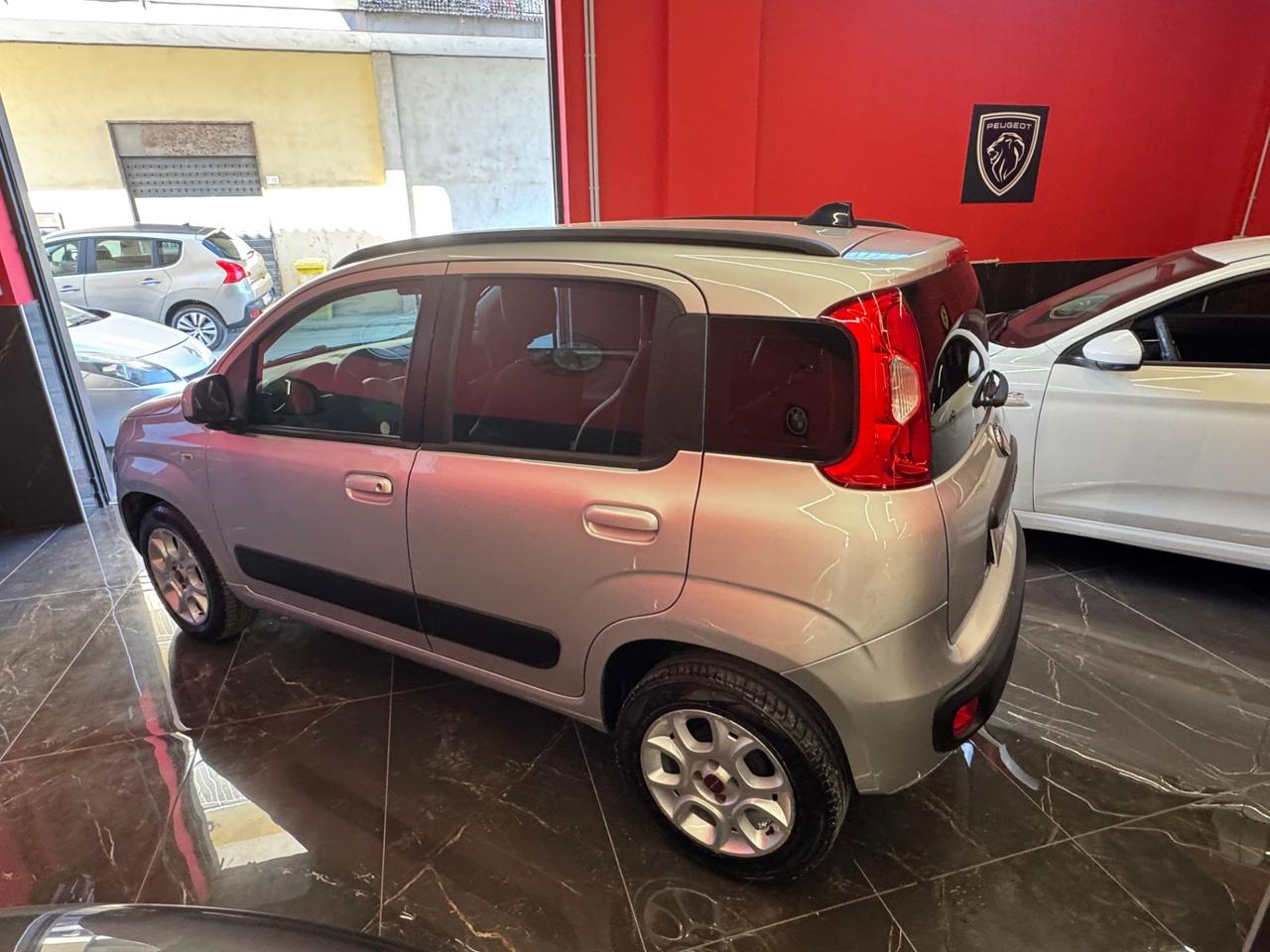 Fiat Panda 0.9 TwinAir Turbo Natural Power Lounge