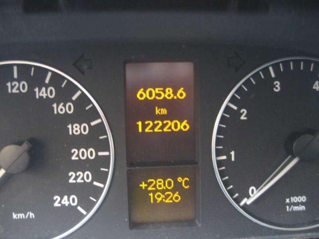 MERCEDES-BENZ A 160 AUTOMATIC PREMIUM