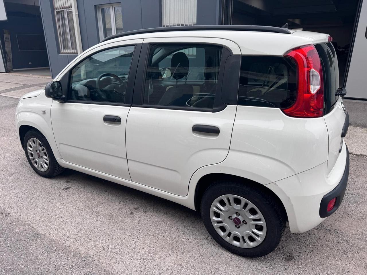 Fiat Panda 1.2 Lounge*EURO5*NEOPATENTATI