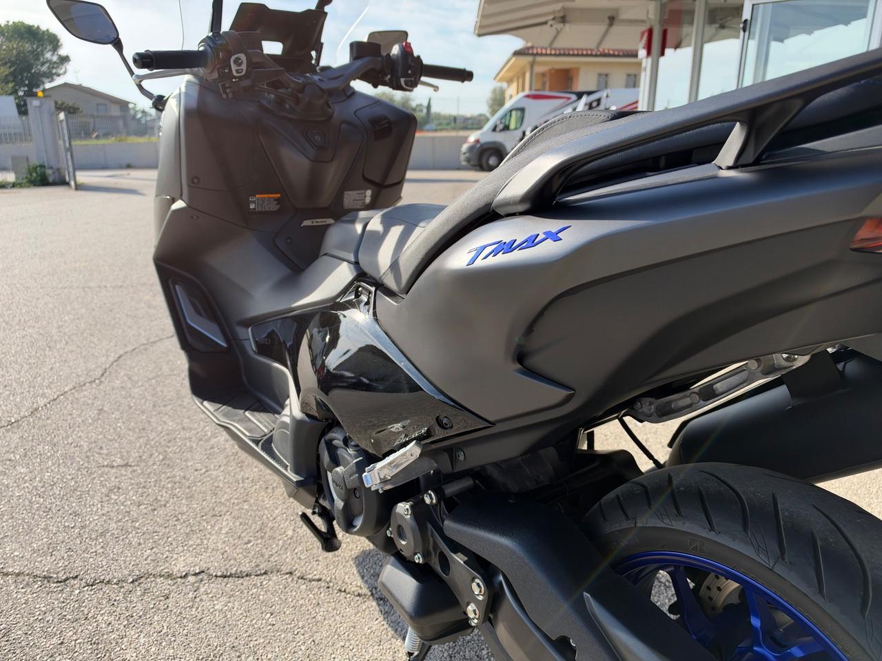 Yamaha T Max 560