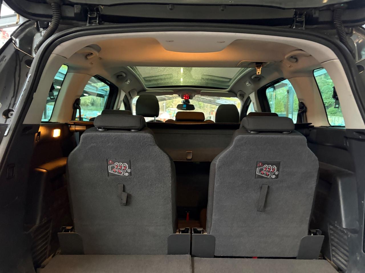 Peugeot 5008 2.0 HDi 150CV 7 posti - euro5 2010