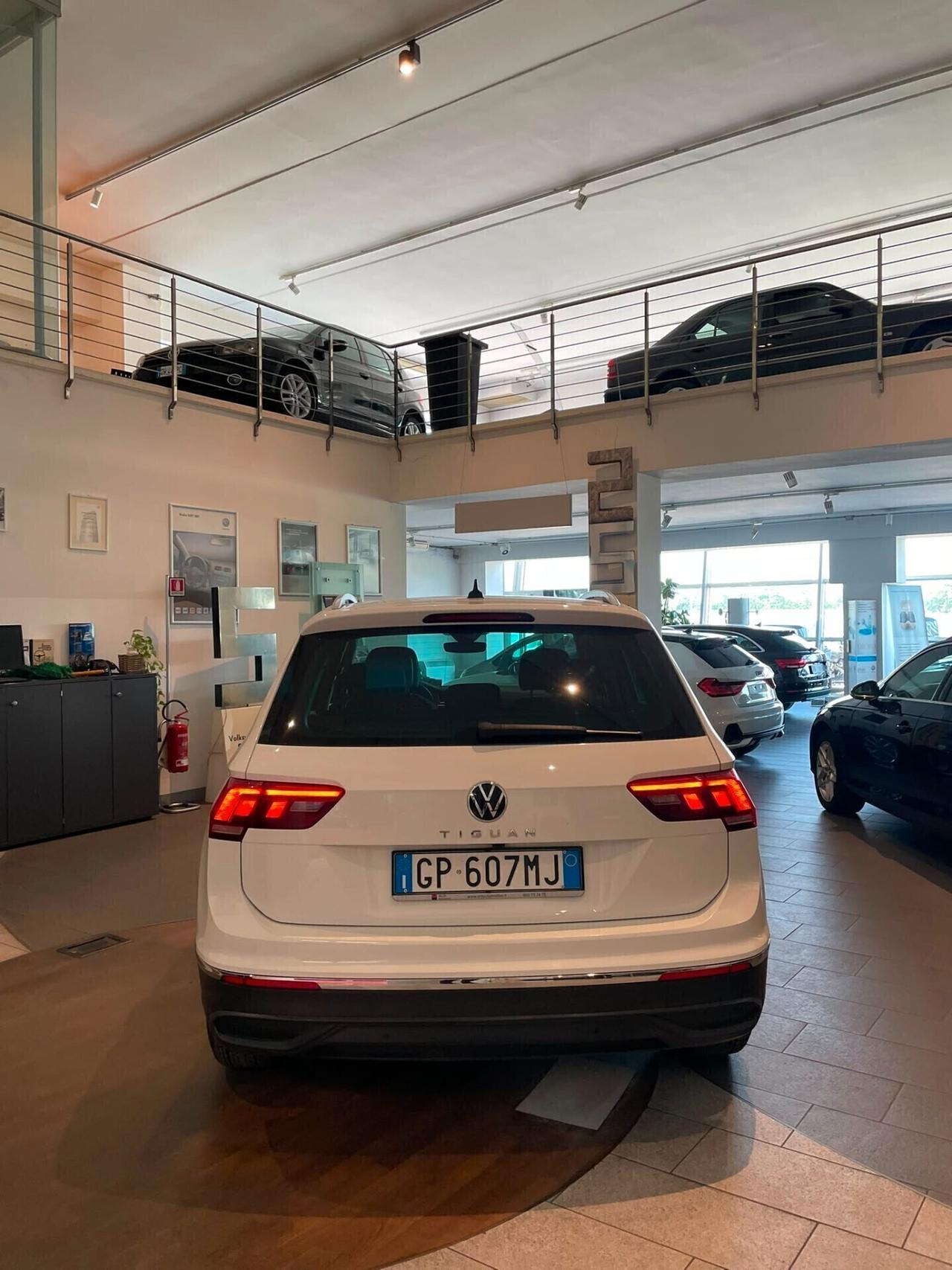 VOLKSWAGEN TIGUAN 2.0 TDI DSG ELEGANCE – 06/2023 – 90.000 KM