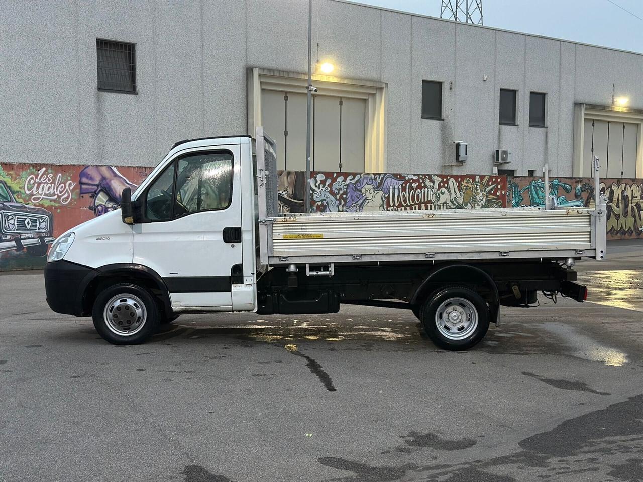 Iveco Dailly Ribalabile