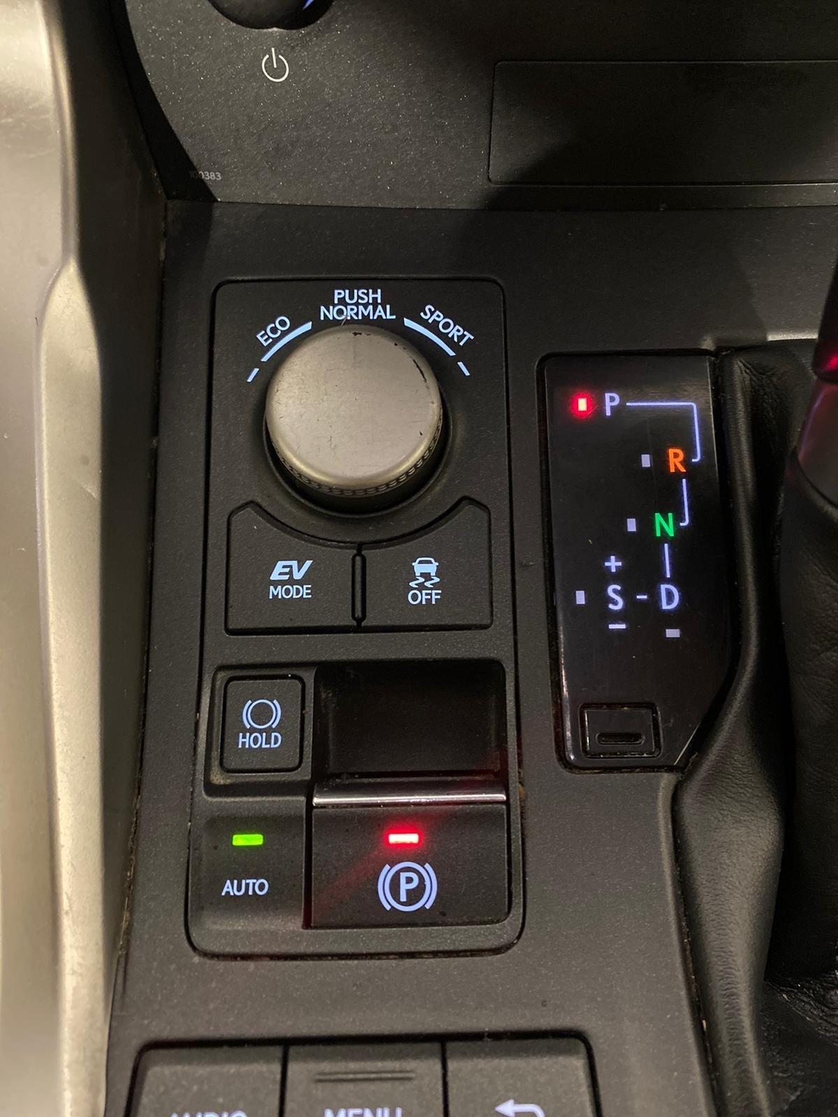 Lexus NX 300h NX Hybrid 4WD Luxury