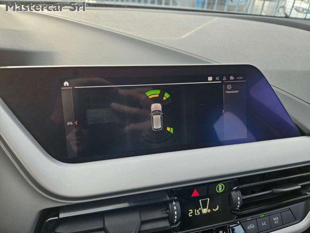 BMW 116 Serie 1 116d Business Advantage auto - GG933HX