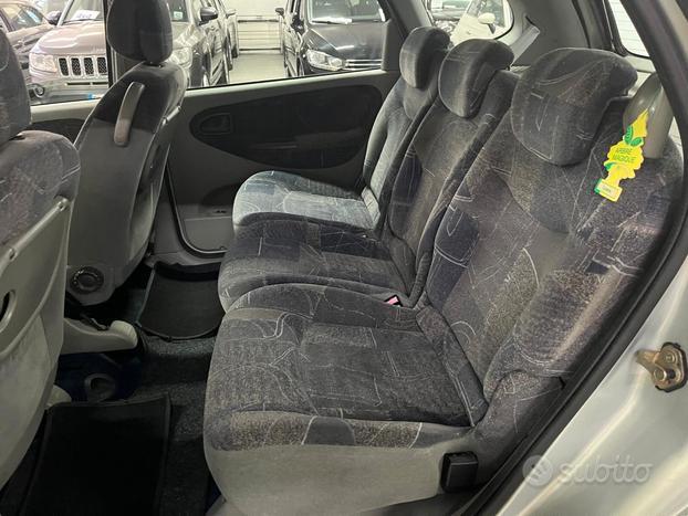 Renault Scenic 1.6 solo 120mila km