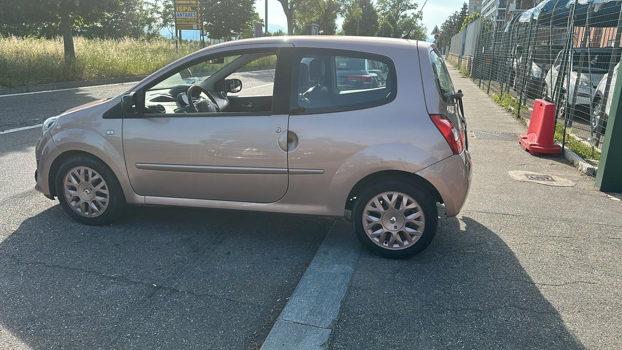 Renault Twingo 1.2 16V LEV Miss Sixty