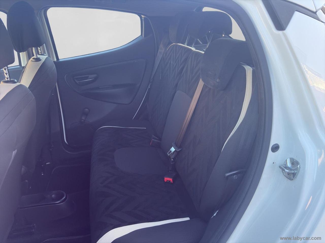 LANCIA Ypsilon 1.2 69 CV 5p. Gold