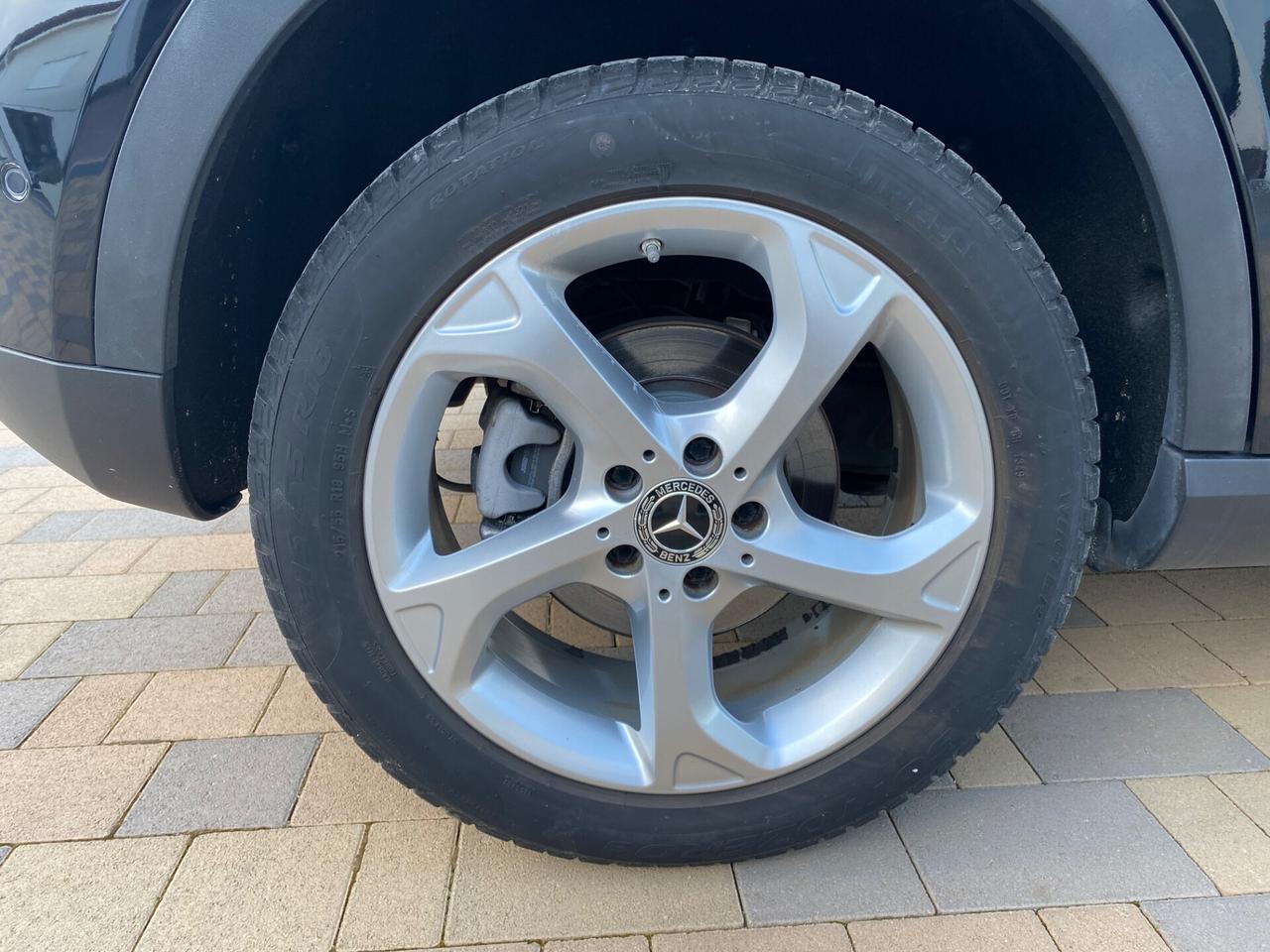 Mercedes-benz GLA 180 GLA 180d SPORT FULL OPTIONAL