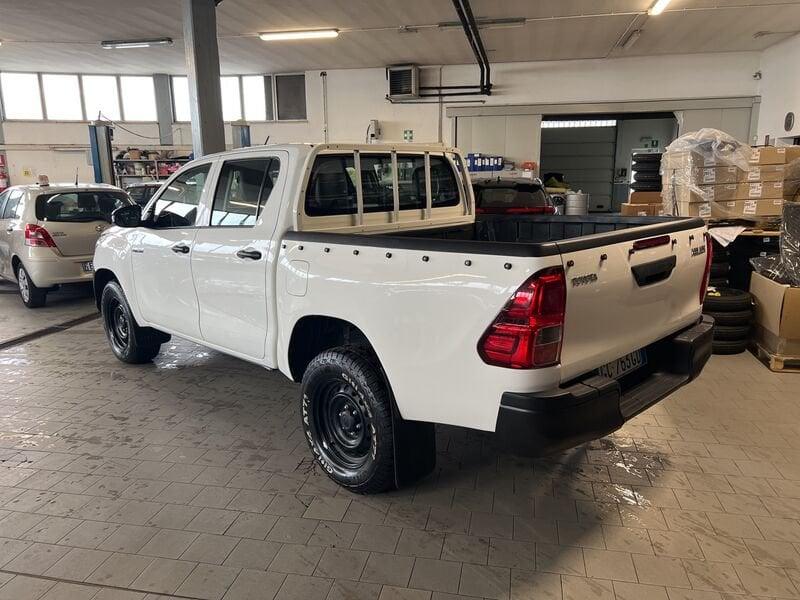 Toyota Hilux 2.4 D-4D 4WD 4 porte Double Cab Comfort PREZZO IVA ESCLUSA