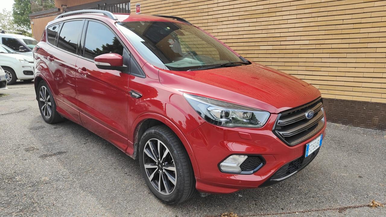 Ford Kuga 1.5 EcoBoost 120 CV S&S 2WD ST-Line