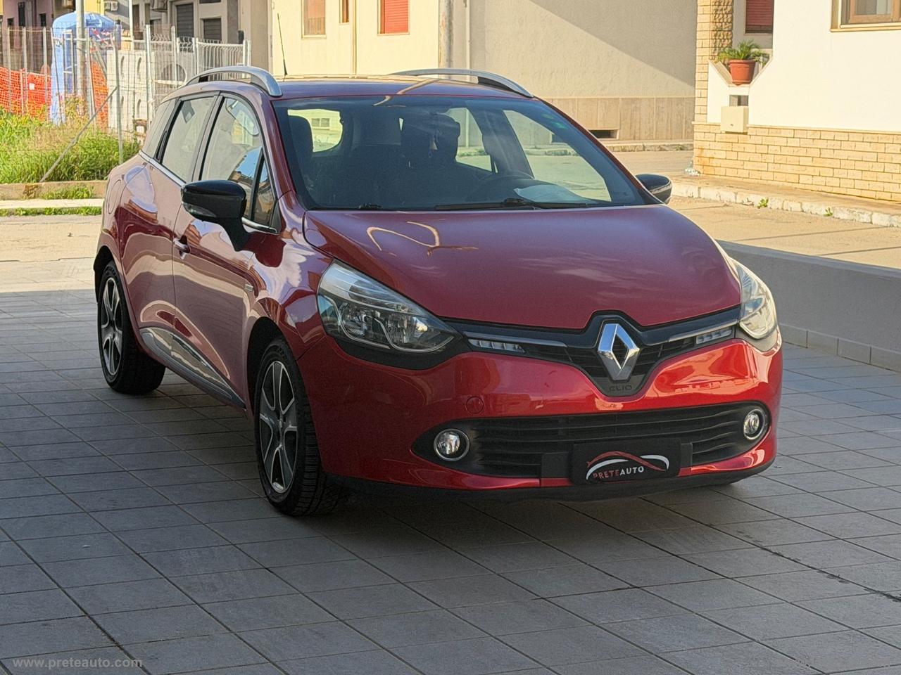 RENAULT Clio Sporter 0.9 TCe 12V 90 Costume Nat.