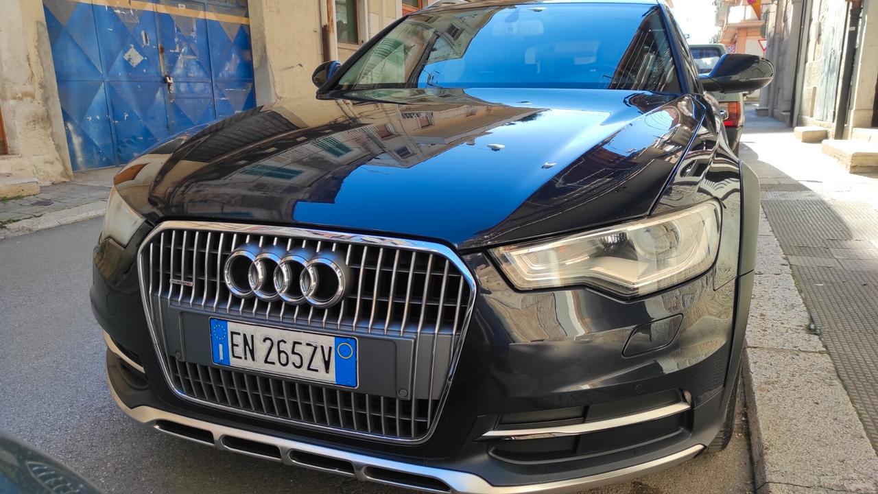 Audi A6 All Road 313cv motore da riparare un cilindro