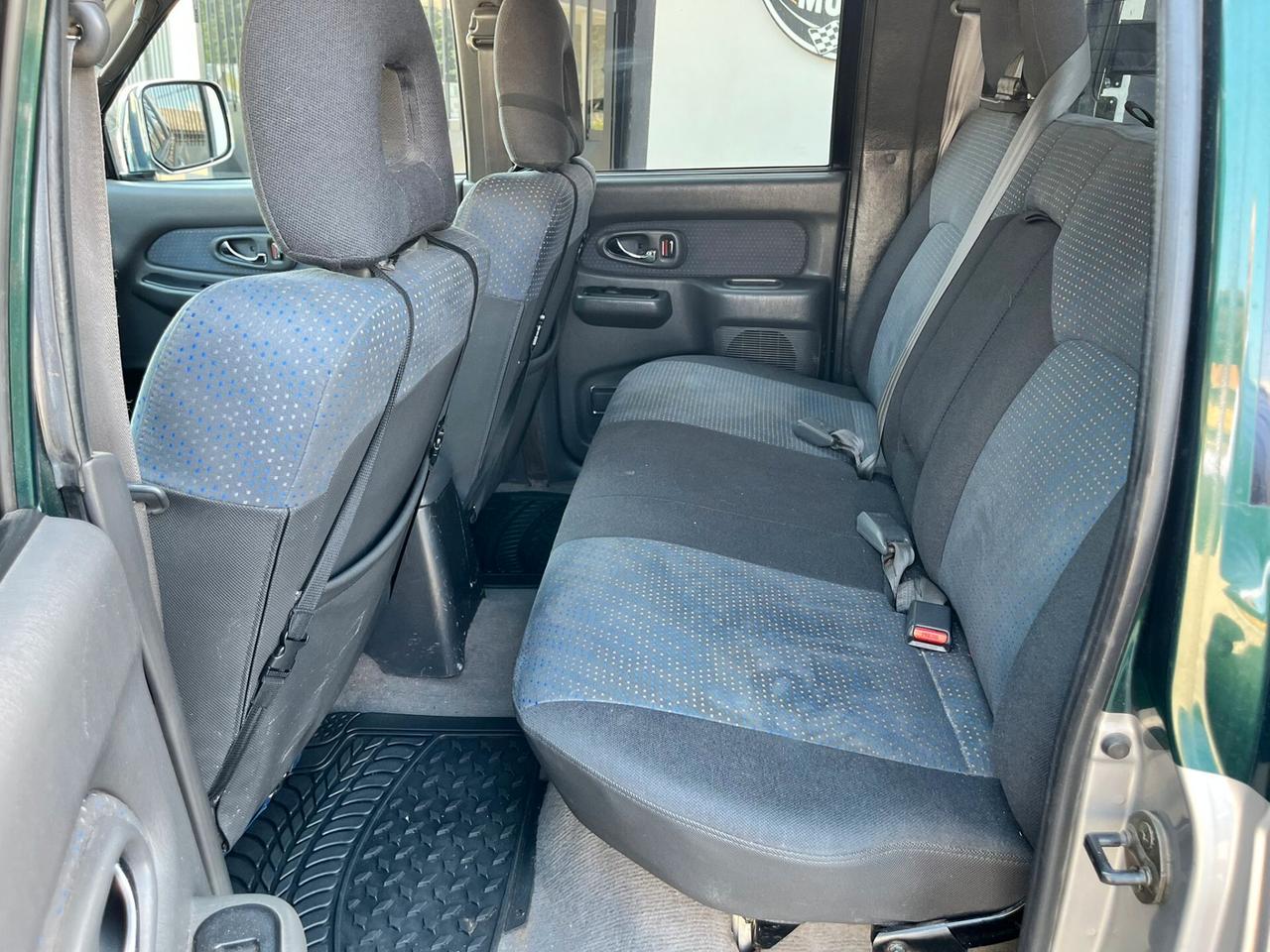Mitsubishi L200 2.5 TDI 4WD Doppia cabina