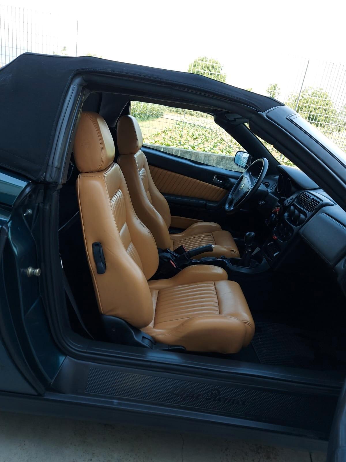 Alfa Romeo Spider 3.0 v 6