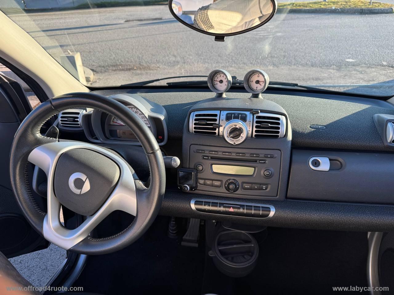 SMART fortwo 1000 52 kW MHD cabrio passion