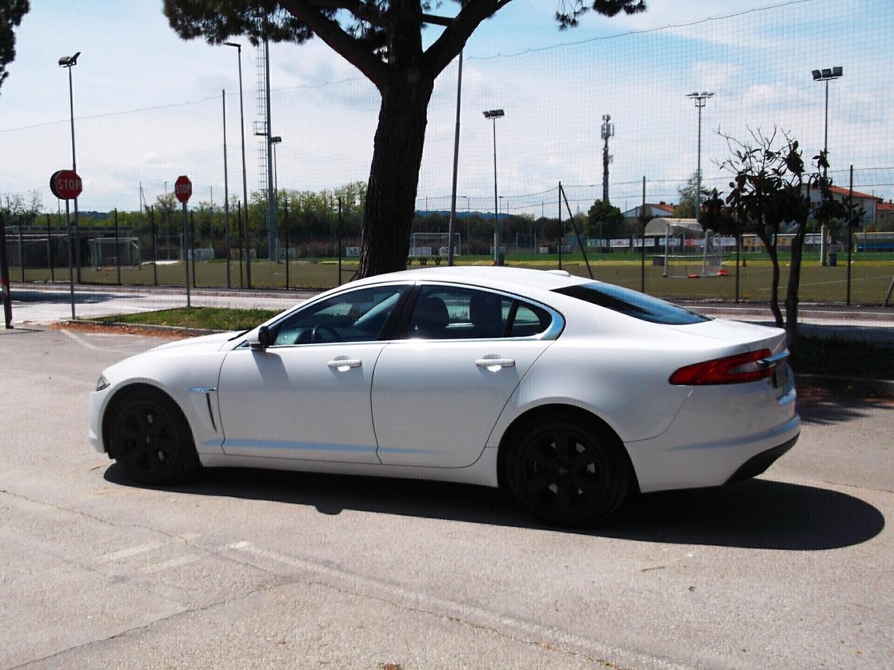 Jaguar XF 2.2 Cdi Full Optional 2012