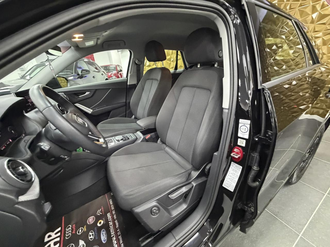 Audi Q2 35 TDI S-LINE S tronic Identity Black