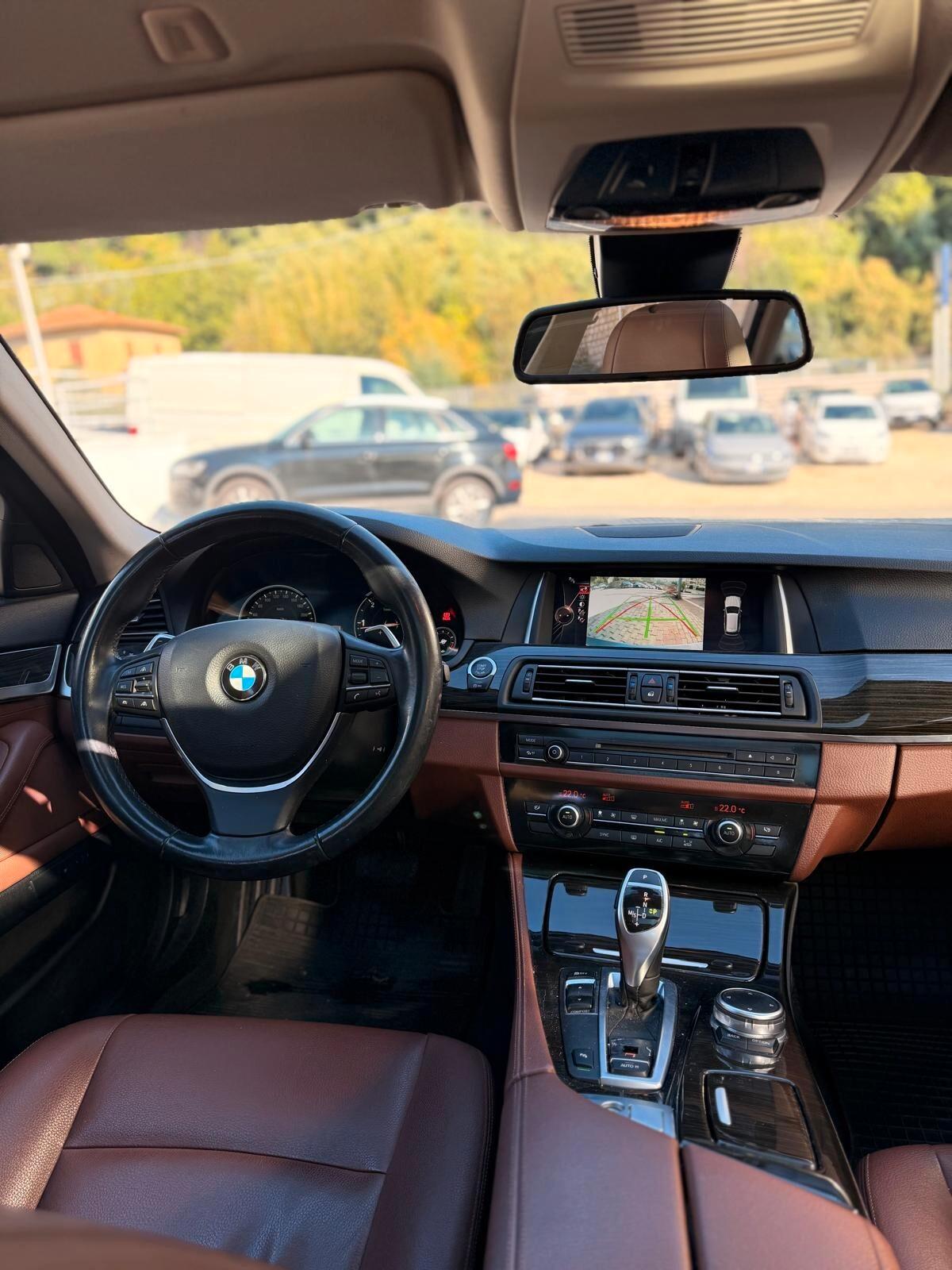 Bmw 525 525d xDrive Touring Luxury