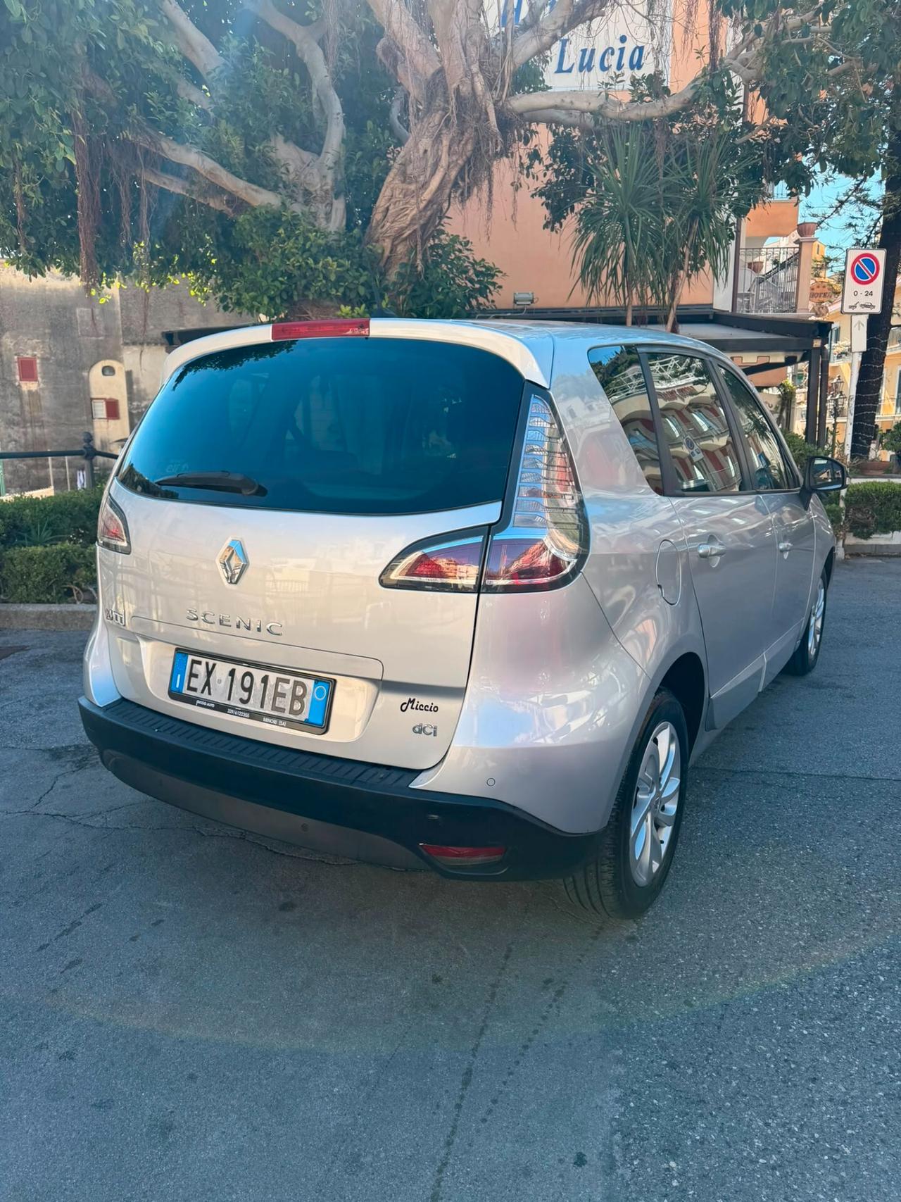 Renault Scenic Scénic XMod 1.5 dCi 95CV Limited