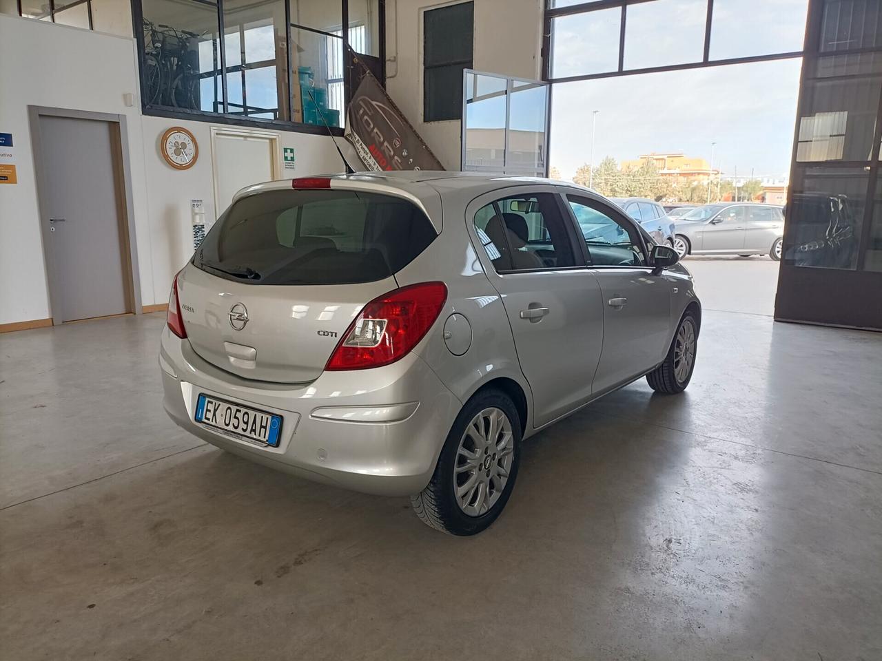 Opel Corsa 1.3 CDTI 95CV F.AP. 5 porte Cosmo - 10/2011